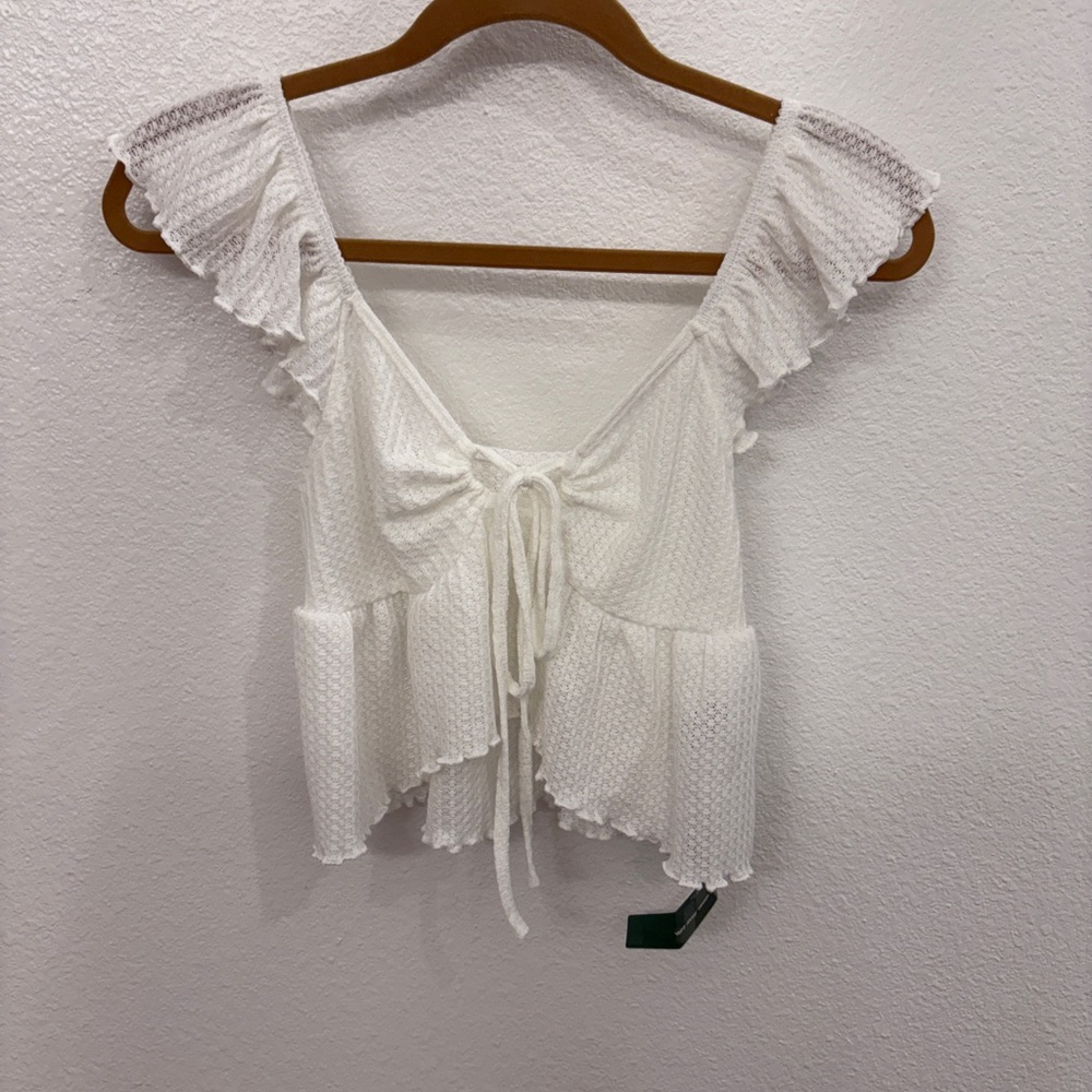 SHEIN White Flutter Sleeve Ruffled Blouse